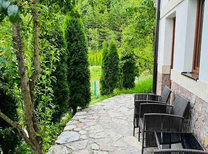 Azra River View House